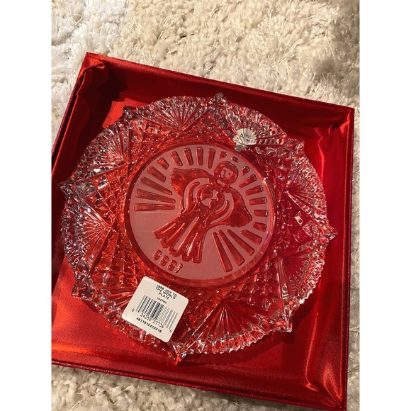 NEW Waterford Crystal Songs of Christmas 4th Edition Joy to the World 1999 Plate - Picture 2 of 3